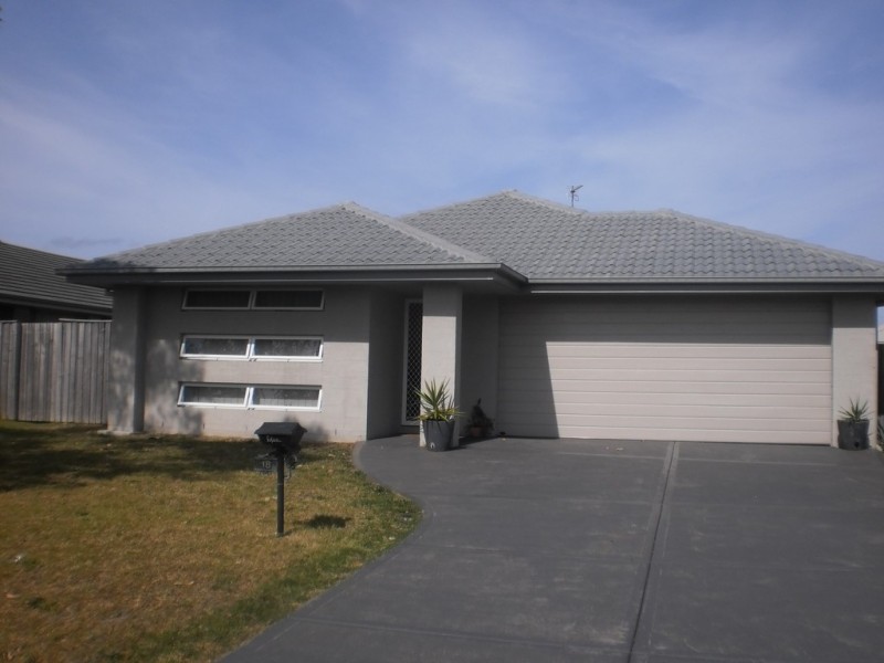 18 Reliance Boulevard, Tanilba Bay NSW 2319