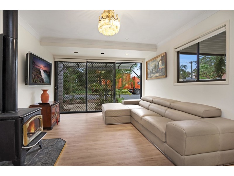 20 Paroa Avenue, Lemon Tree Passage NSW 2319