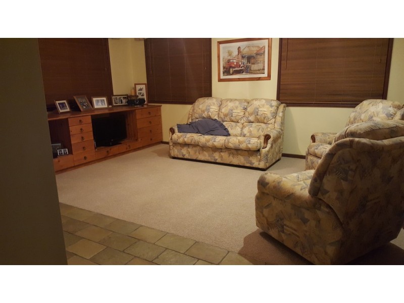 11 Redesdale, Mallabula NSW 2319