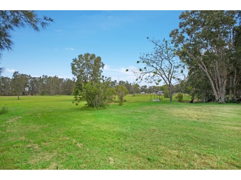 460 Lemon Tree Passage Road, Salt Ash NSW 2318