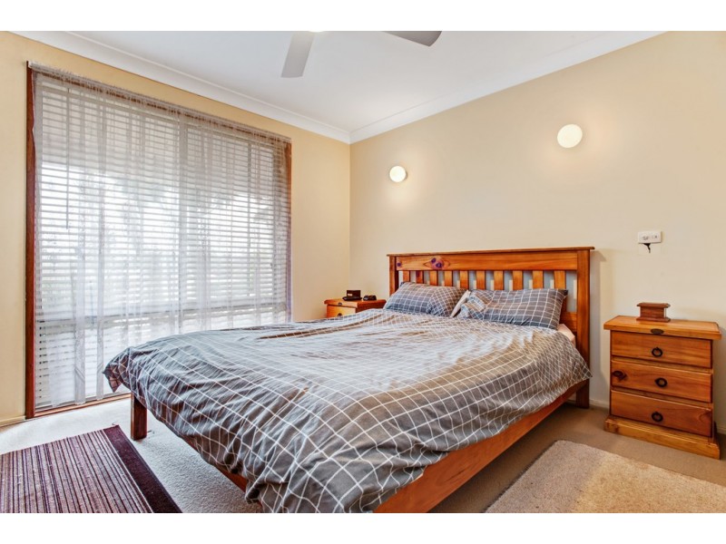 4 Northumberland Avenue, Lemon Tree Passage NSW 2319