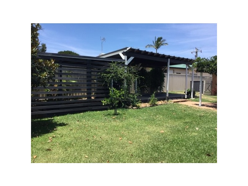 52 Meredith, Lemon Tree Passage NSW 2319