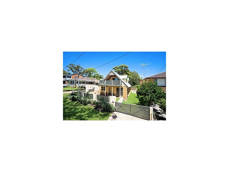 6 Avenue of the Allies, Tanilba Bay NSW 2319