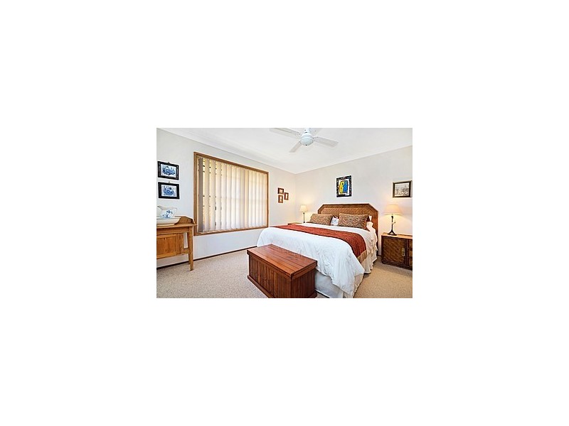 6 Avenue of the Allies, Tanilba Bay NSW 2319