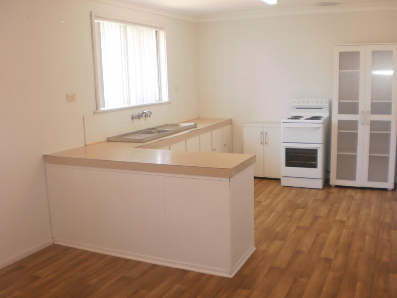 2/2 Eagle Lane, Mallabula NSW 2319