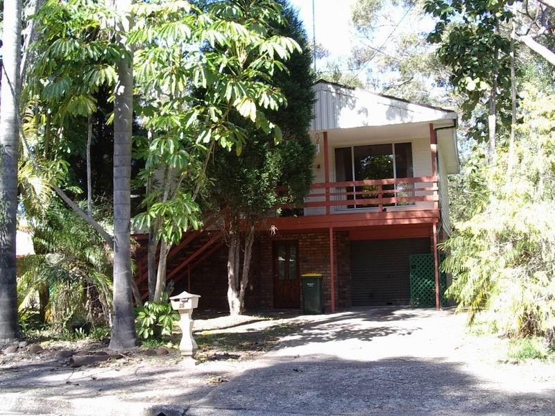 25 Paroa Avenue, Lemon Tree Passage NSW 2319