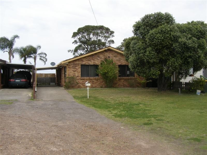 125 Tilligerry Track, Tanilba Bay NSW 2319