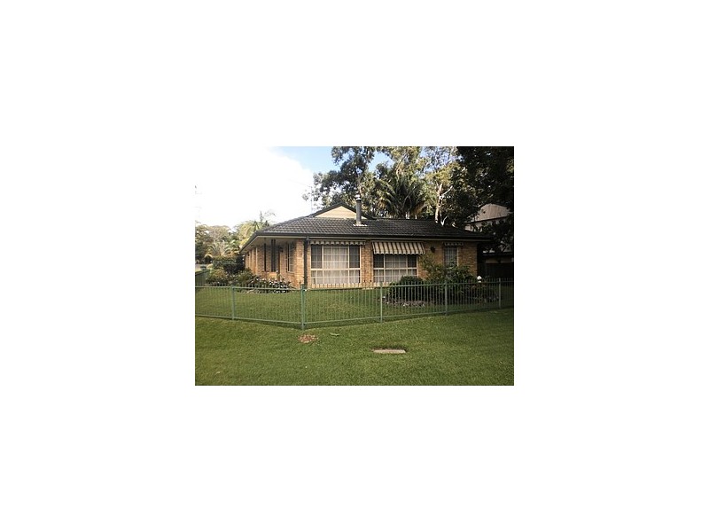 39 Francis Avenue, Lemon Tree Passage NSW 2319
