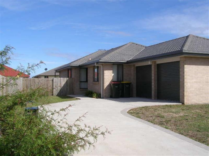 90 Pershing Place, Tanilba Bay NSW 2319