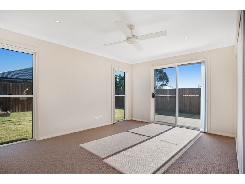 11 Garden way, Tanilba Bay NSW 2319