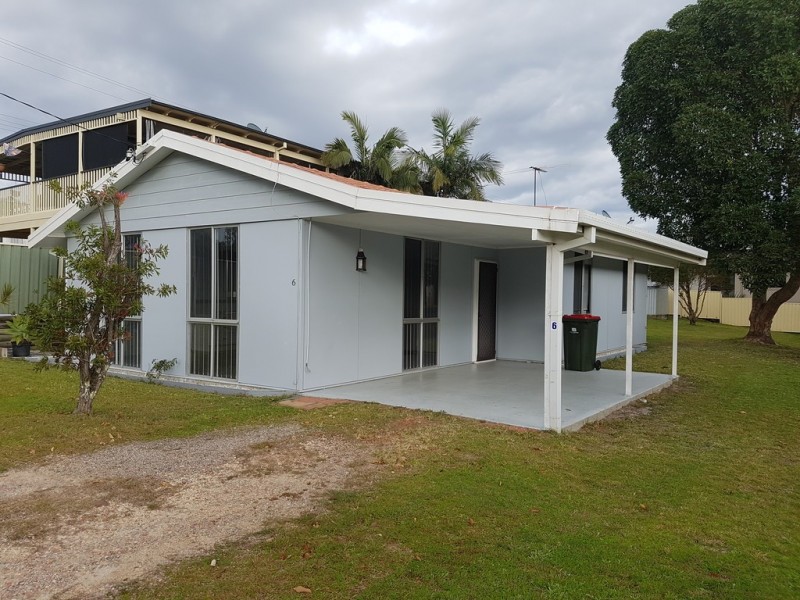 6 President Wilson Walk, Tanilba Bay NSW 2319