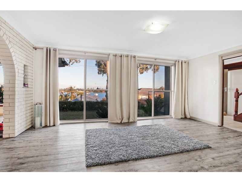 39 Admiralty Avenue, Tanilba Bay NSW 2319