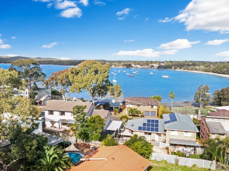 39 Admiralty Avenue, Tanilba Bay NSW 2319