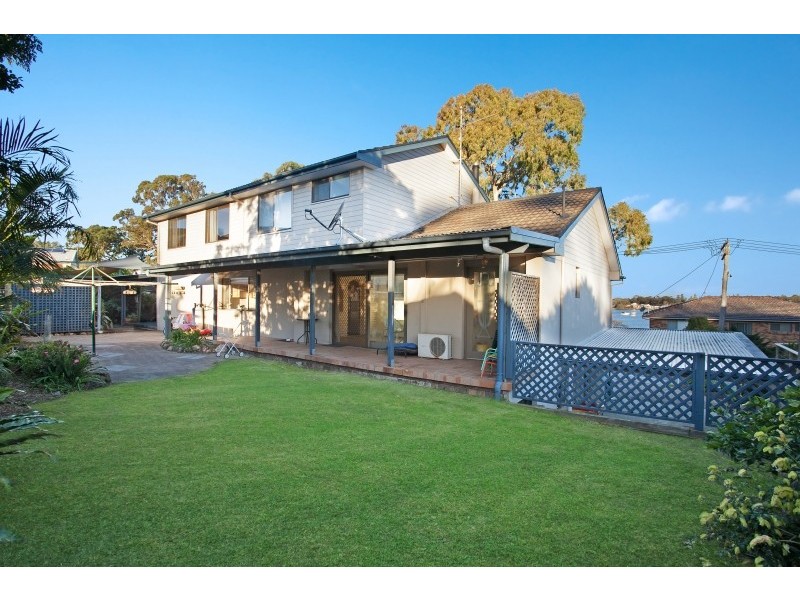 39 Admiralty Avenue, Tanilba Bay NSW 2319