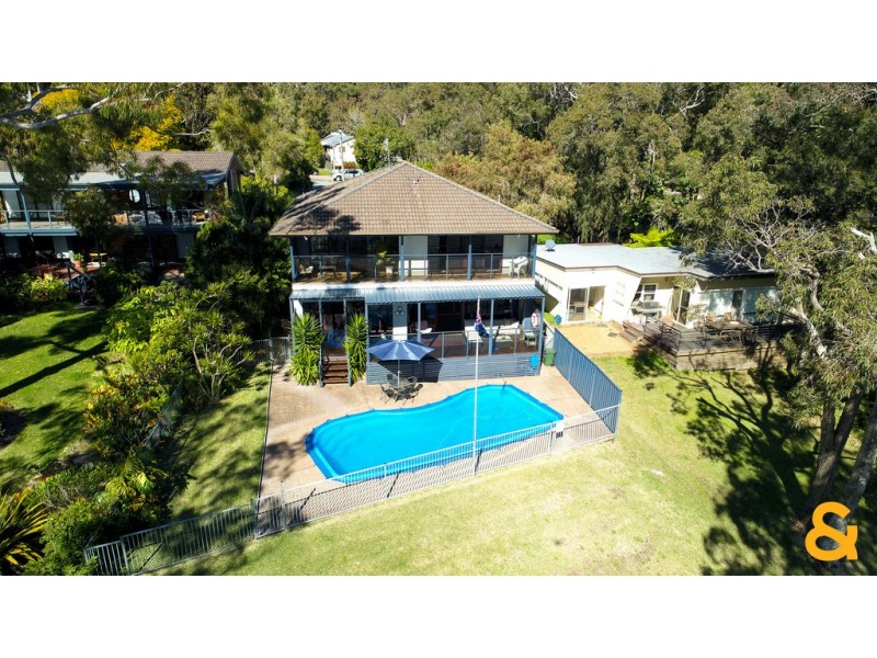 94 Francis Avenue, Lemon Tree Passage NSW 2319