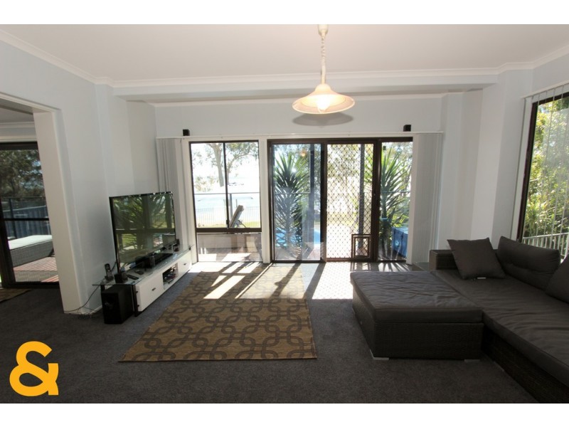 94 Francis Avenue, Lemon Tree Passage NSW 2319