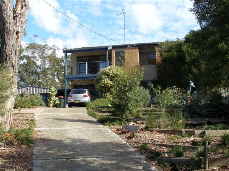 24 Beach Rd, Lemon Tree Passage NSW 2319