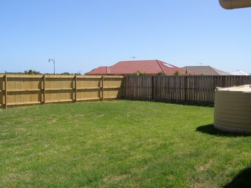 96 Pershing Place, Tanilba Bay NSW 2319