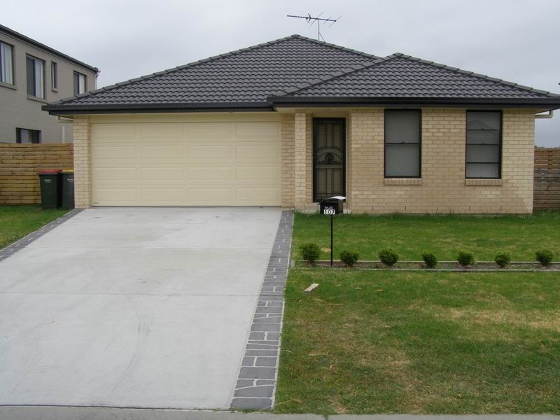 107 Diggers Drive, Tanilba Bay NSW 2319