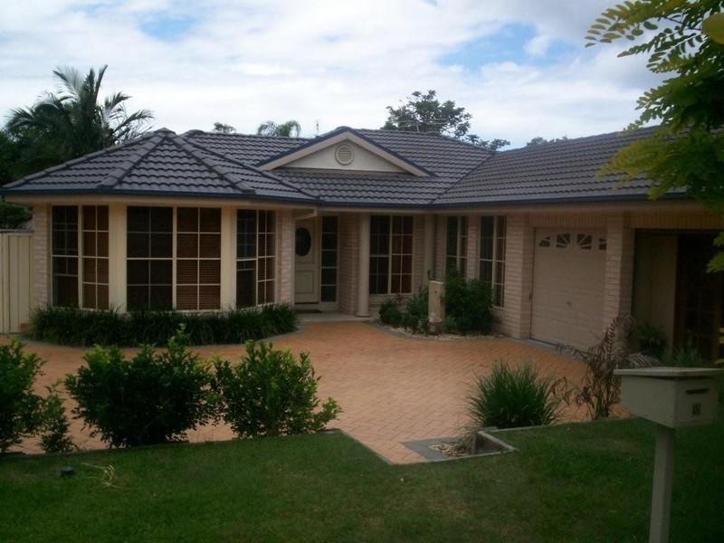 18 Raiss Close, Lemon Tree Passage NSW 2319