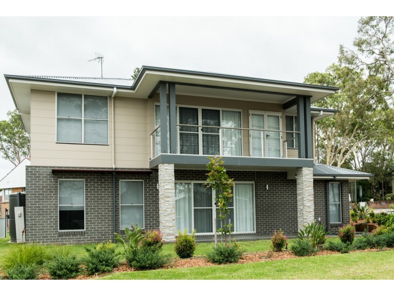 48 Caswell Crescent, Tanilba Bay NSW 2319