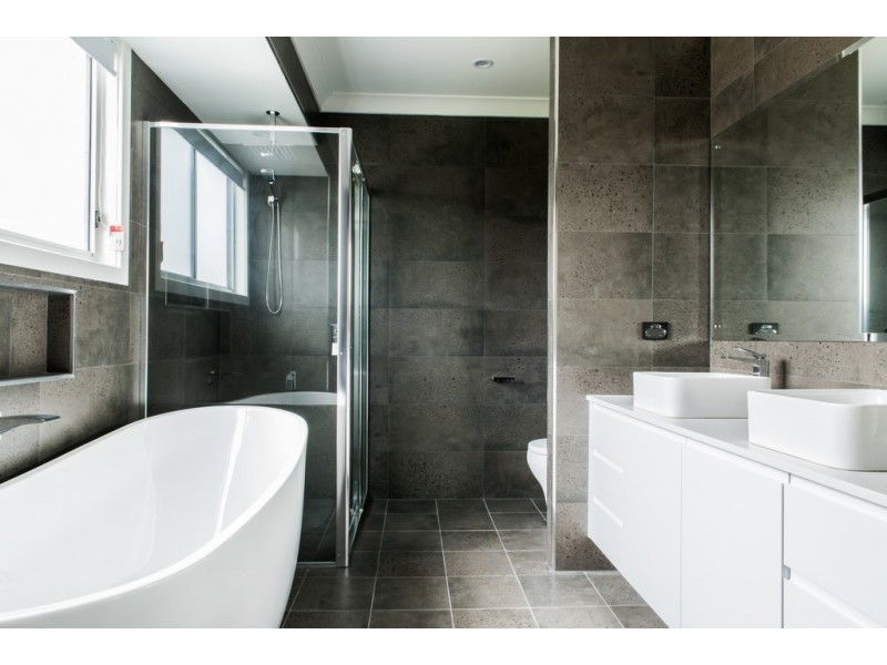 48 Caswell Crescent, Tanilba Bay NSW 2319