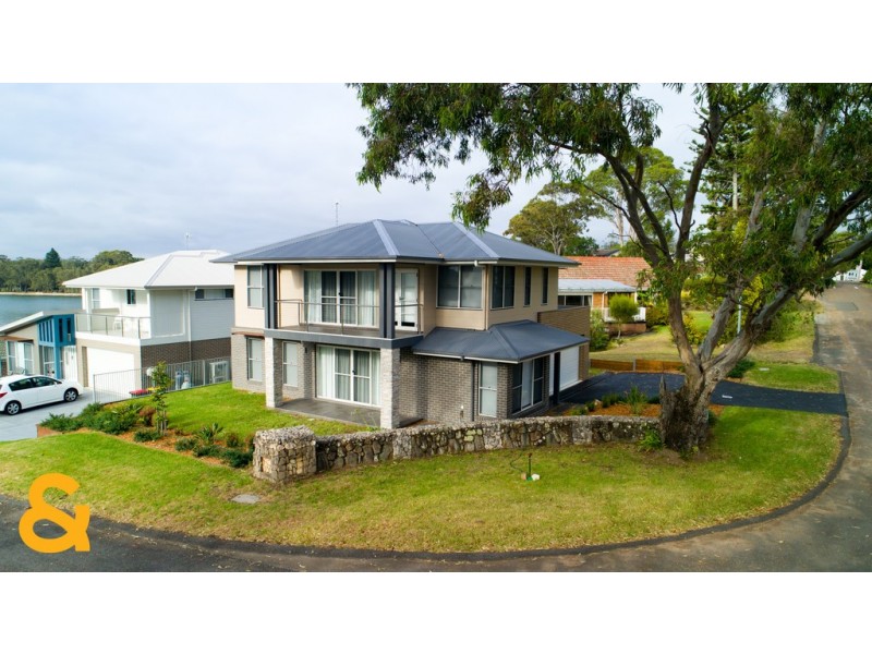 48 Caswell Crescent, Tanilba Bay NSW 2319