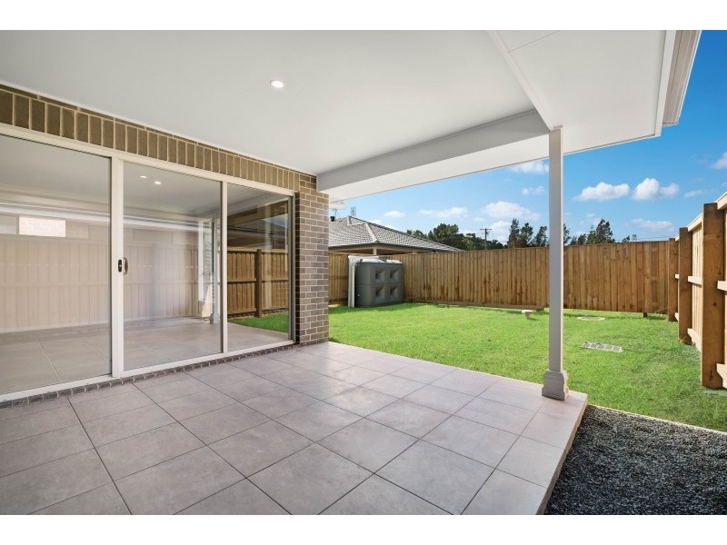 4 Brittania Drive, Tanilba Bay NSW 2319