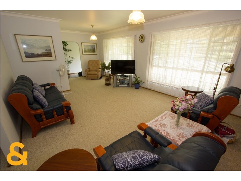 10 Brownes Road, Salt Ash NSW 2318