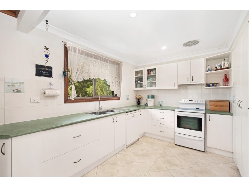 11 Watersleigh Avenue, Mallabula NSW 2319