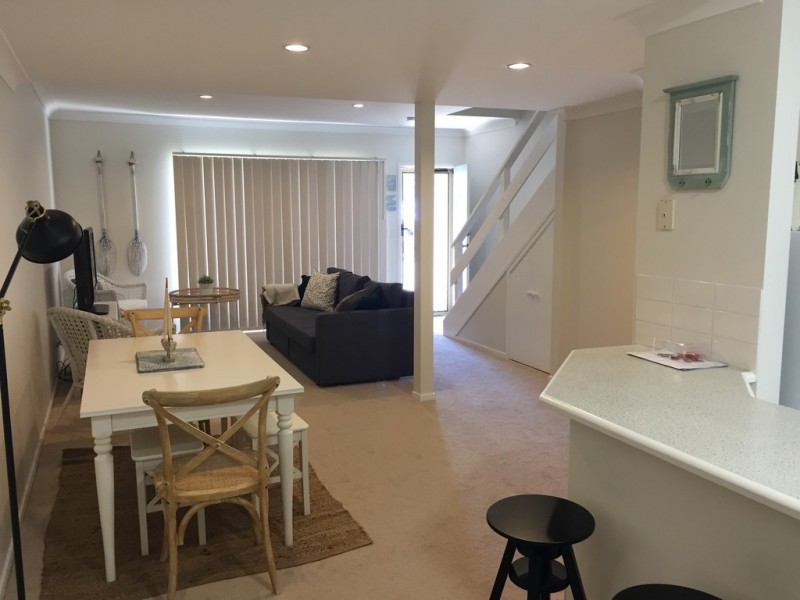 3/1 Meredith Ave, Lemon Tree Passage NSW 2319
