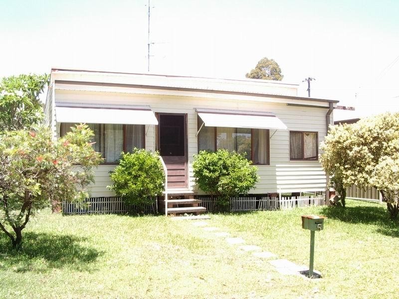 5 Tanilba Rd, Mallabula NSW 2319