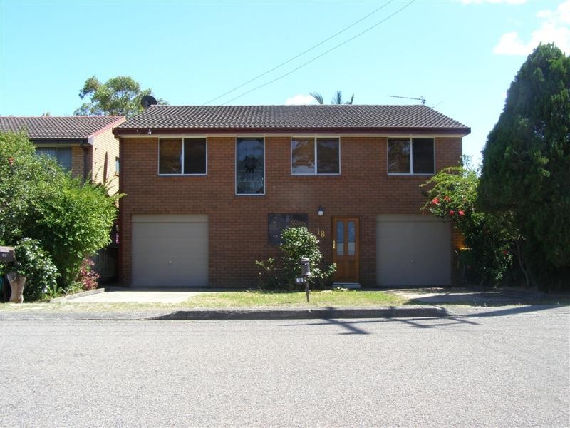 18 King Albert Avenue, Tanilba Bay NSW 2319