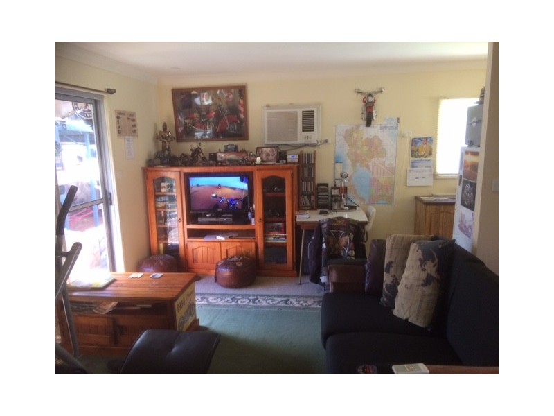 6 Tanilba Road, Mallabula NSW 2319