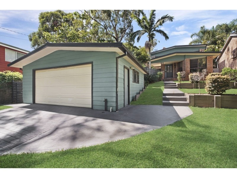 13 Daniel Crescent, Lemon Tree Passage NSW 2319