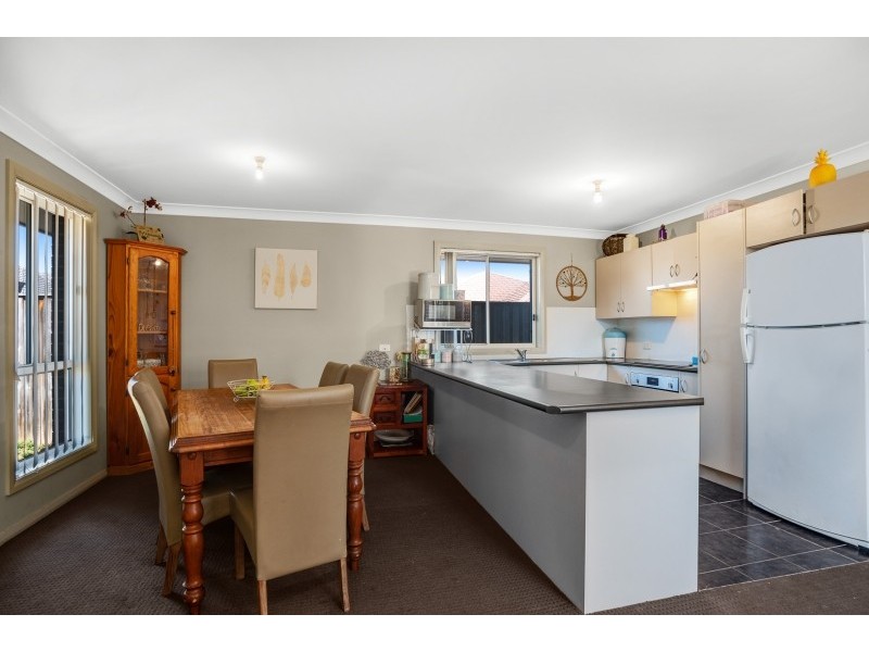 4 Nepean Way, Tanilba Bay NSW 2319