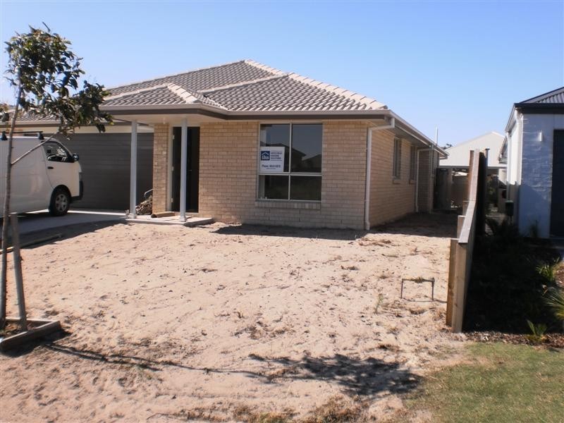 5 Matilda Avenue, Tanilba Bay NSW 2319