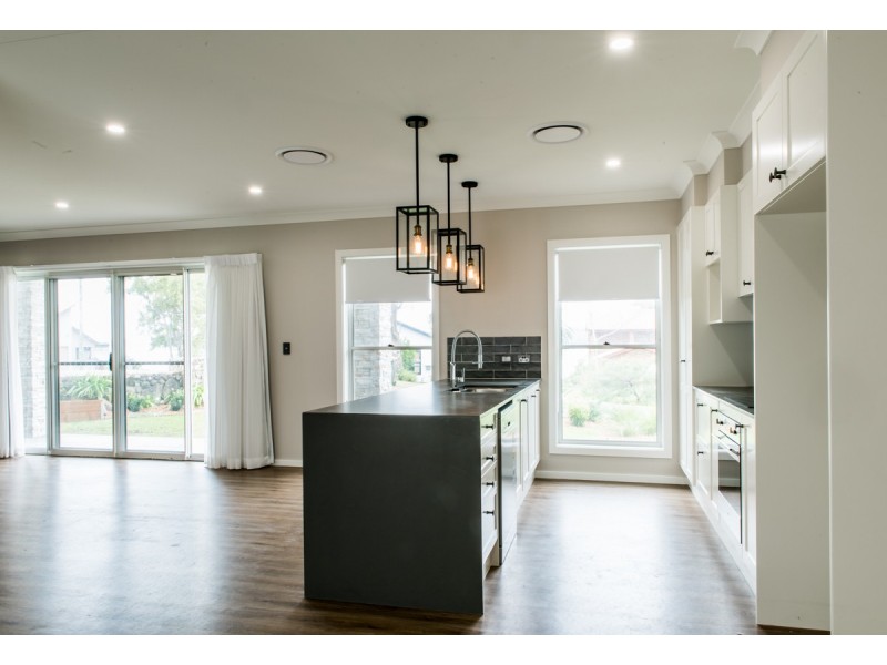 48 Caswell Crescent, Tanilba Bay NSW 2319