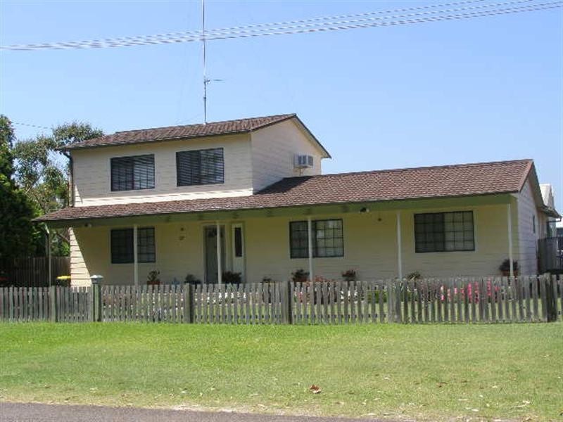 22 Success Street, Tanilba Bay NSW 2319