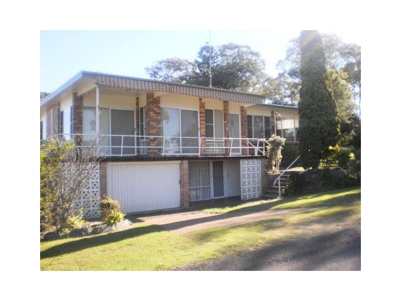 48 Caswell Crescent, Tanilba Bay NSW 2319