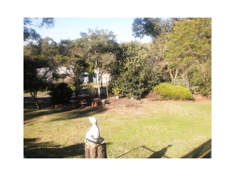 83 Francis Avenue, Lemon Tree Passage NSW 2319