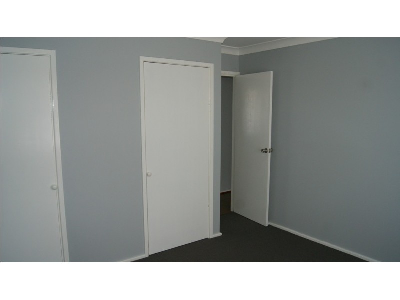 32 Lloyd George Grove, Tanilba Bay NSW 2319