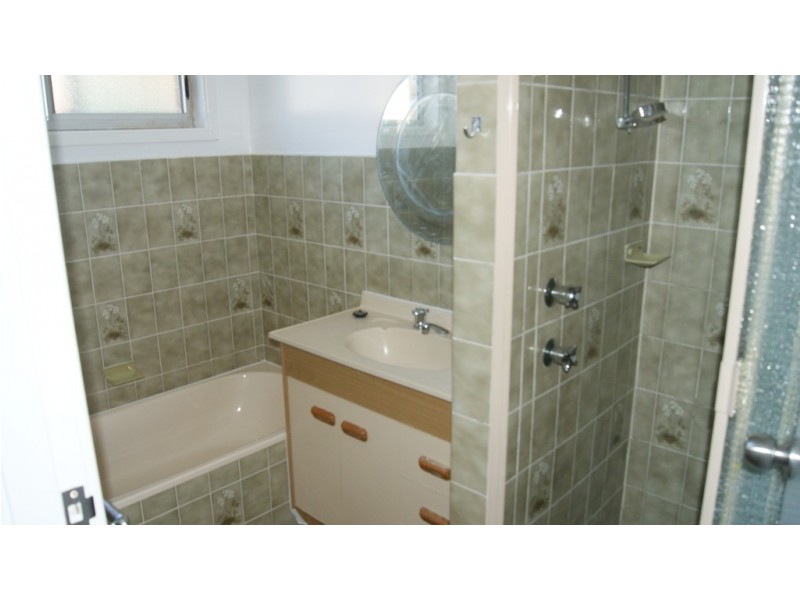 32 Lloyd George Grove, Tanilba Bay NSW 2319