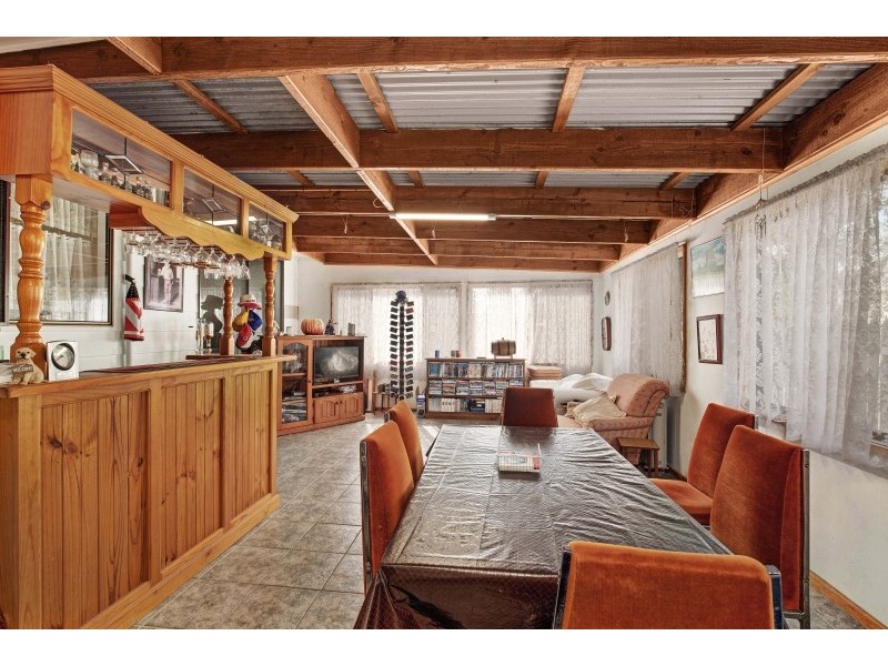 43 President Poincare Pde, Tanilba Bay NSW 2319