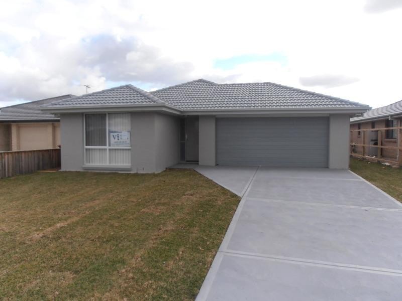 9 Reliance Boulevard, Tanilba Bay NSW 2319
