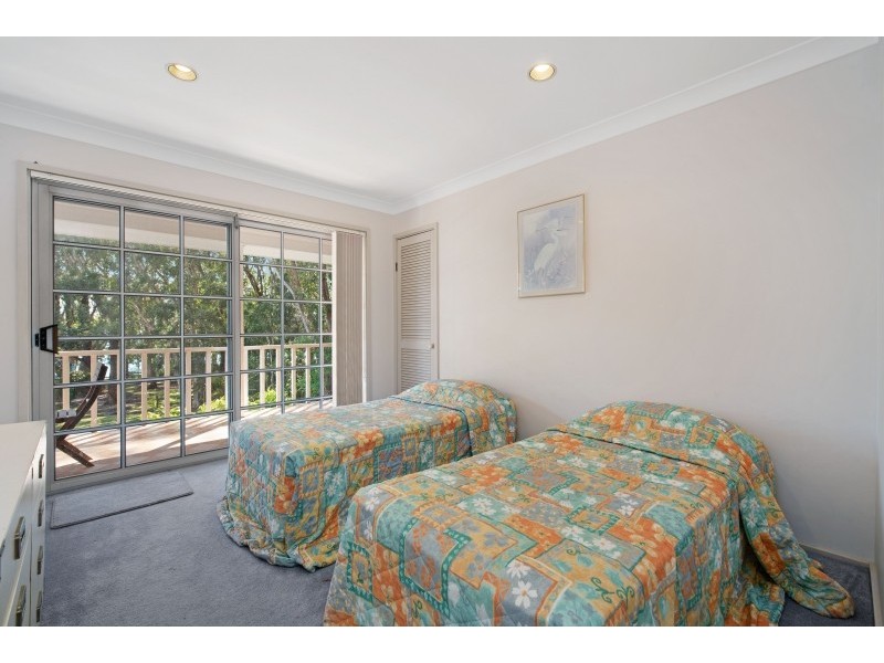 74 Peace Parade, Tanilba Bay NSW 2319