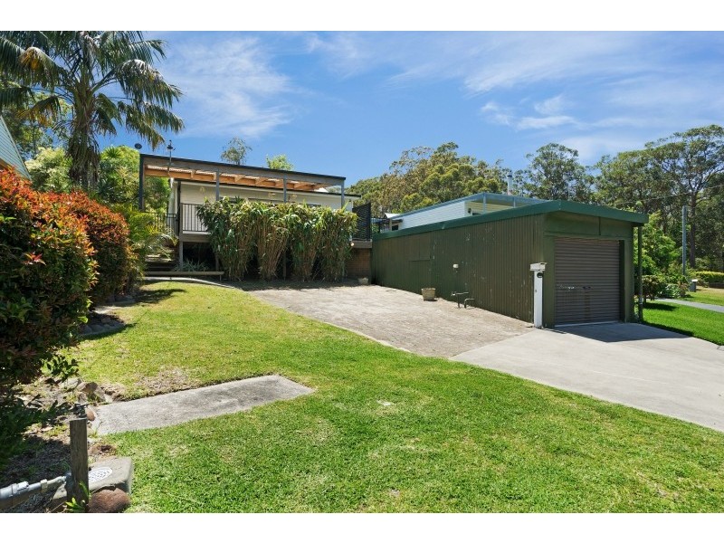 11 Rose Street, Lemon Tree Passage NSW 2319