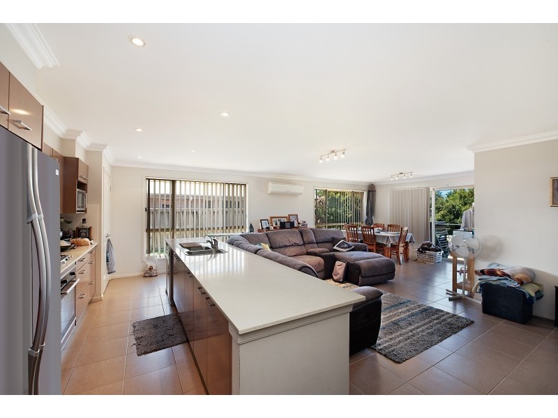 82 Pershing Place, Tanilba Bay NSW 2319