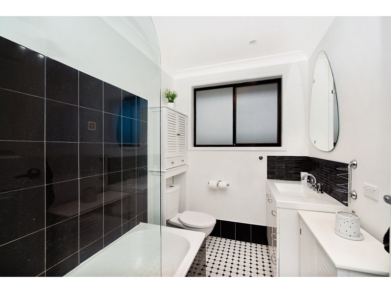 11 Tilligerry Track, Tanilba Bay NSW 2319