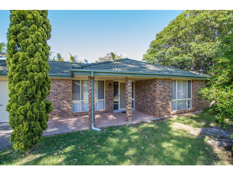 42 Poilus Parade, Tanilba Bay NSW 2319